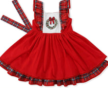 Pinafore Wreath Dress