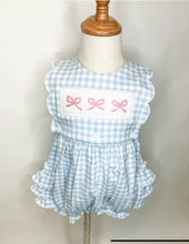 Ruffle/Bow Bubble